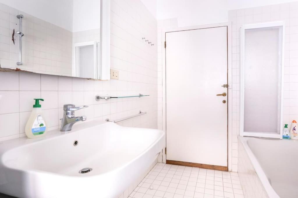 ונציה San Marco City Center Nouvelle Vague Apartment מראה חיצוני תמונה